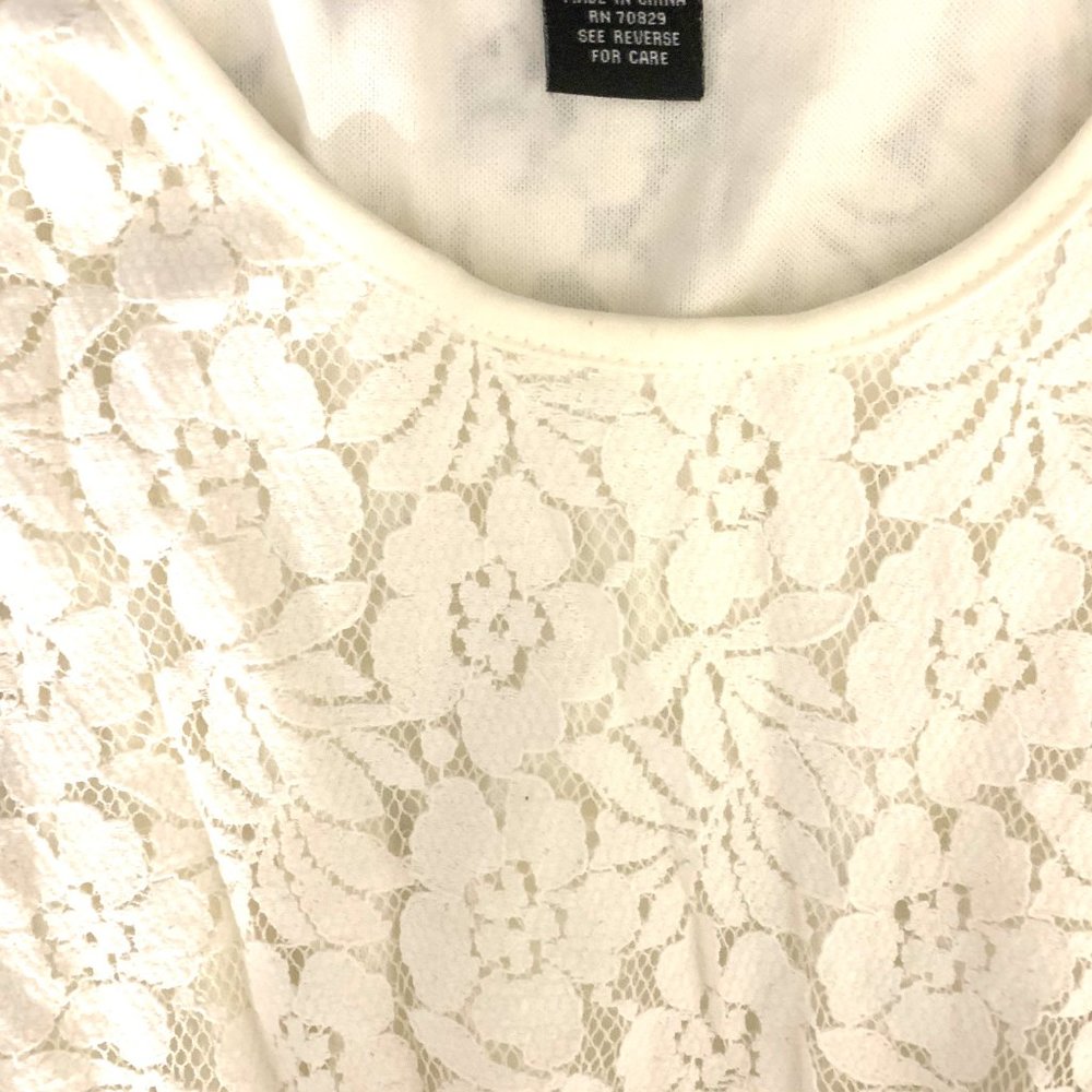 NWOT- Rue21 Dress Sleeveless Ivory Lace Top Sheer Peach Bottom SIZE- L - Picture 2 of 2
